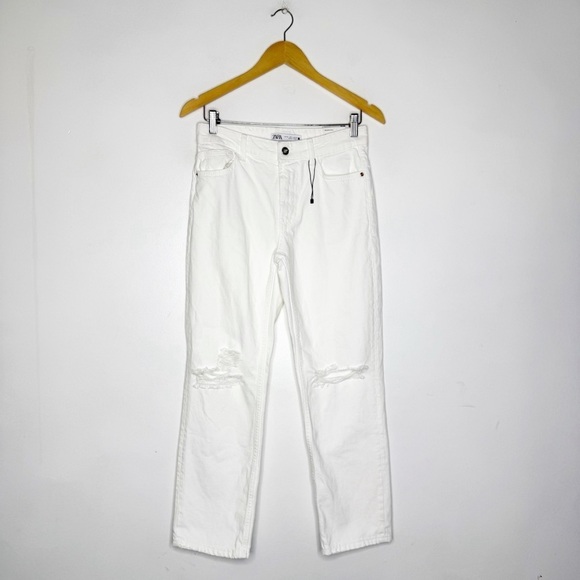 Zara Denim - Zara Relaxed Rigid White Denim Jeans Size 2 NwT